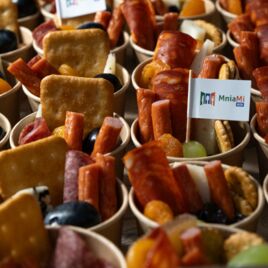 Box antipasti mały 14 szt.